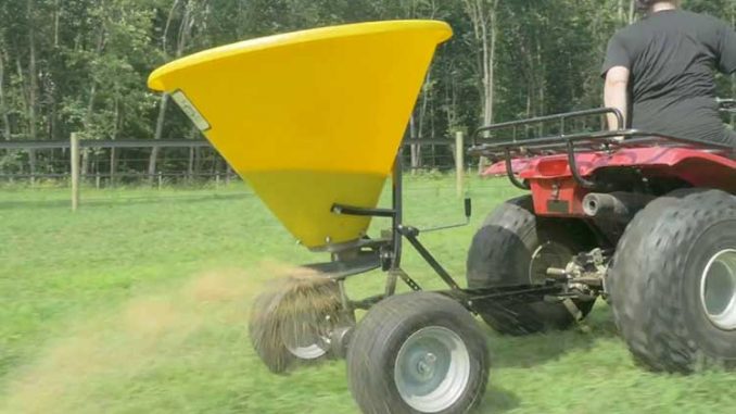 BUYING GUIDE FOR FOOD PLOT BROADCAST SPREADERS